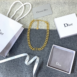 Essenceofluxury Womens Jewelry Dior Danseuse Etoile Chain Choker in Gold A205PP280 AA198886