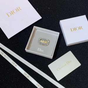 Essenceofluxury Womens Jewelry Dior Tribales Jadior Brooch with Crystals A205PP180 AA198896