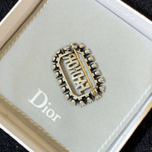 Essenceofluxury Womens Jewelry Dior Tribales Jadior Brooch with Crystals A205PP180 AA198896