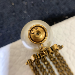 Essenceofluxury Womens Jewelry Dior Tribales Pearl Tassel Earrings A205PP180 AA198913