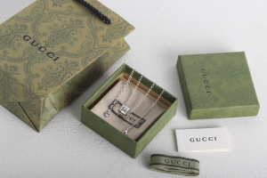 Essenceofluxury Womens Jewelry Gucci Sterling Silver Pendant Necklace A205PP380 AA198891