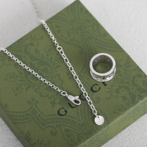 Essenceofluxury Womens Jewelry Gucci Sterling Silver Pendant Necklace A205PP380 AA198891