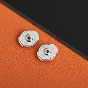 Essenceofluxury Womens Jewelry Hermes Finesse Chaine dAncre Earrings Silver A205PP180 AA198898