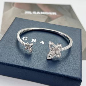 Graff Butterfly Silhouette Open Diamonds Bangle Bracelets Graff Butterfly Silhouette Open Diamonds Bangle Bracelets
