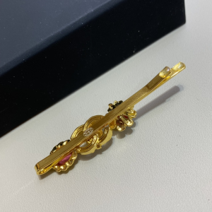 Essenceofluxury Womens Jewelry Chanel Gold CC Logo Hair Clip A152PP180 AA199441