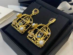 Essenceofluxury Womens Jewelry Chanel Gold Birdcage Pendant Earrings AB9631 A39PP280 AA199488