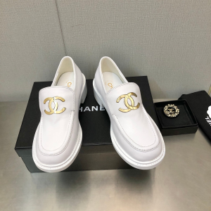 Essenceofluxury Womens Shoes Chanel CC Logo White Leather Loafers 35 To 41 A151PP580 AA199719