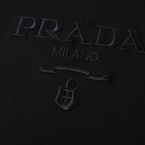 Essenceofluxury Womens Clothing Prada Black Cotton Sweatshirt SML A155PP480 AA199943