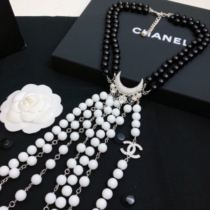 Essenceofluxury Womens Jewelry Chanel Black White Pearls Baroque Necklaces A152PP380 AA199940