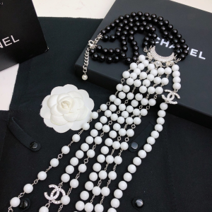 Essenceofluxury Womens Jewelry Chanel Black White Pearls Baroque Necklaces A152PP380 AA199940