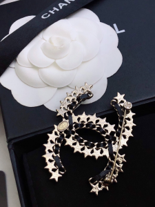 Essenceofluxury Womens Jewelry Chanel Crystal Multi Star Brooch A152PP180 AA199938