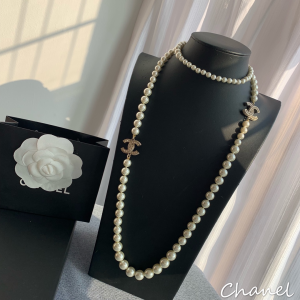 Chanel Vintage Classic Pearls Necklaces 