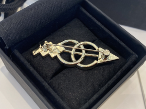 Essenceofluxury Womens Jewelry Chanel Crystals CC Logo Brooch A39PP180 AA200209