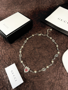 Gucci Interlocking G Pearls Neclaces 