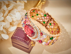 Louis Vuitton Diamonds Bangle Bracelet 