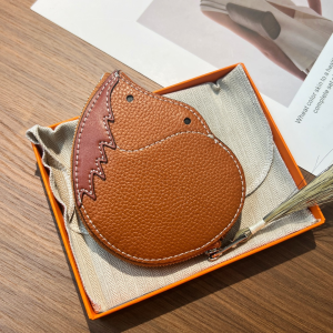 Essenceofluxury Free Gift Hermes Petit H Horse Leather Coin Purse A62PP110 AA200629
