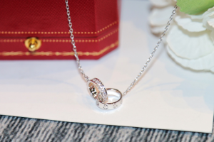 Essenceofluxury Womens Jewelry Cartier Love Diamond Necklaces A62PP280 AA200633