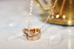 Essenceofluxury Womens Jewelry Cartier Love Diamond Necklaces A62PP280 AA200633