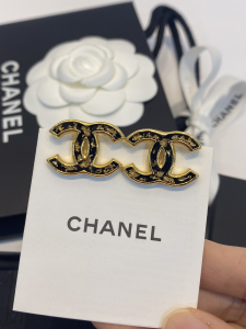 Essenceofluxury Womens Jewelry Chanel Black CC Logo Earrings A39PP180 AA200626