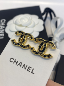 Essenceofluxury Womens Jewelry Chanel Black CC Logo Earrings A39PP180 AA200626