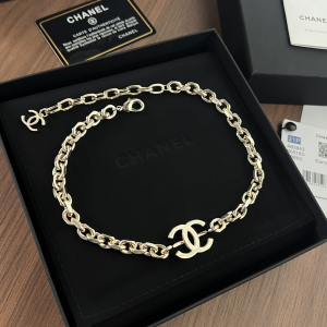 Essenceofluxury Womens Jewelry Chanel Gold CC Logo Chain Necklaces A62PP180 AA200634