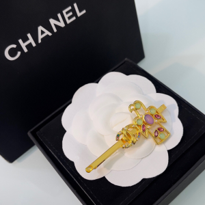 Essenceofluxury Womens Jewelry Chanel Gold CC Logo Hair Clip A39PP180 AA200620