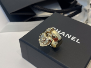 Chanel Gold CC Logo Heart Lock Rings 