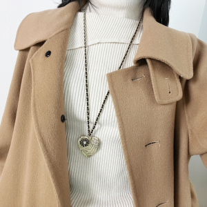 Essenceofluxury Womens Jewelry Chanel Gold Heart Pendant Necklaces A62PP180 AA200635