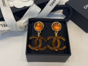 Essenceofluxury Womens Jewelry Chanel CC Logo Earrings Orange A39PP180 AA200931