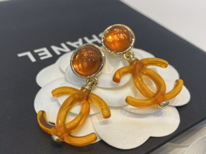 Essenceofluxury Womens Jewelry Chanel CC Logo Earrings Orange A39PP180 AA200931
