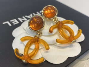 Essenceofluxury Womens Jewelry Chanel CC Logo Earrings Orange A39PP180 AA200931