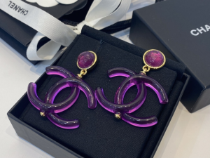 Essenceofluxury Womens Jewelry Chanel CC Logo Earrings Purple A39PP180 AA200930