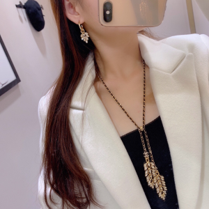 Essenceofluxury Womens Jewelry Chanel Chain and Leather Pendant Necklaces A39PP280 AA200928