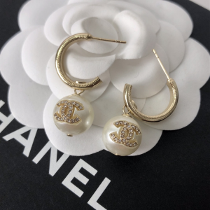 Chanel Crystals CC Logo Pearl Earrings 