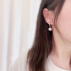 Essenceofluxury Womens Jewelry Chanel Crystals CC Logo Pearl Earrings A39PP180 AA200921