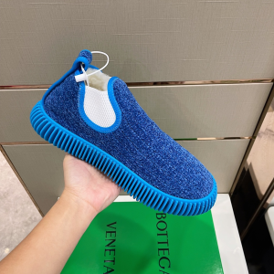 Balenciaga Ripple Dandelion Slip on Low Top Sneakers Blue Balenciaga Ripple Dandelion Slip on Low Top Sneakers Blue