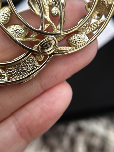 Essenceofluxury Womens Jewelry Chanel CC Logo Flower Brooch A152PP180 AA201115