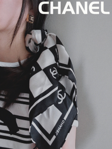 Essenceofluxury Womens Jewelry Chanel CC Logo Square Earrings Black A152PP180 AA201112