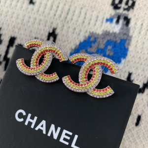 Essenceofluxury Womens Jewelry Chanel Multicolor Crystals CC Logo Earrings A152PP180 AA201119