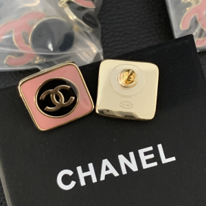 Essenceofluxury Womens Jewelry Chanel Pink CC Logo Square Earrings A152PP180 AA201125