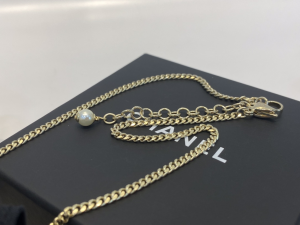 Essenceofluxury Womens Jewelry Chanel Crystals CC Heart Pendant Necklaces A39PP180 AA201412