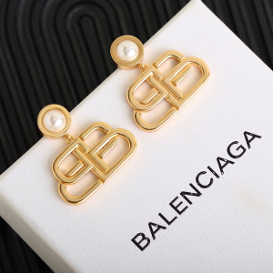 Essenceofluxury Womens Jewelry Balenciaga BB Stud Gold Earrings A205PP180 AA201644