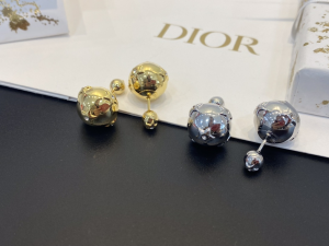 Essenceofluxury Womens Jewelry Dior Gold Tribales Earrings A39PP180 AA201683