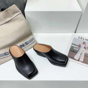 Essenceofluxury Womens Shoes Armani Leather Mule in Black 35 To 40 A151PP480 AA201811