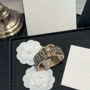 Chanel Trunoff CC Logo Tweed Bracelet 
