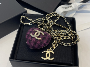 Essenceofluxury Womens Jewelry Chanel CC Logo Tweed Heart Pendant Necklaces A39PP280 AA201969