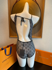 Essenceofluxury Free Gift Louis Vuitton One Piece Swimsuit Bikini Gray SML A123PP100 AA202002