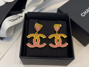 Essenceofluxury Womens Jewelry Chanel CC Logo Pendant Earrings A39PP180 AA202113