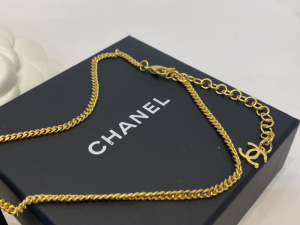 Essenceofluxury Womens Jewelry Chanel CC Logo Pendant Necklaces A39PP180 AA202117