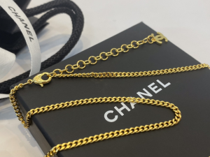 Essenceofluxury Womens Jewelry Chanel CC Logo Pendant Necklaces A39PP280 AA202115